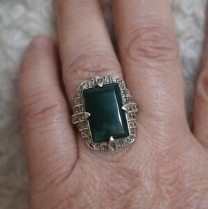 Art Deco Style Green Onyx Cabochon Marcasite Halo Sterling  Cocktail Ring 7.5